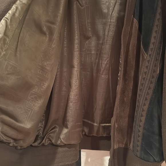 Man’s jacket leather and acrylic, lining polyester.XXL - Picture 4 of 10